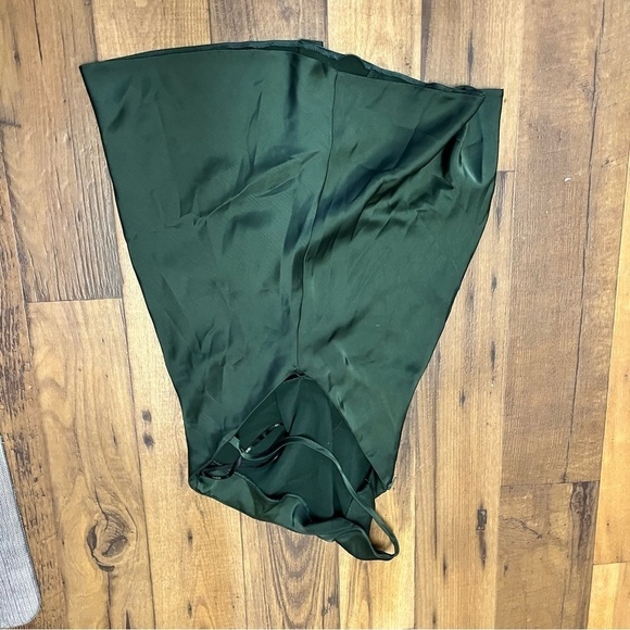 ASOS Design One Shoulder Satin Mini Dress Green Size 4 G2 - Picture 8 of 9